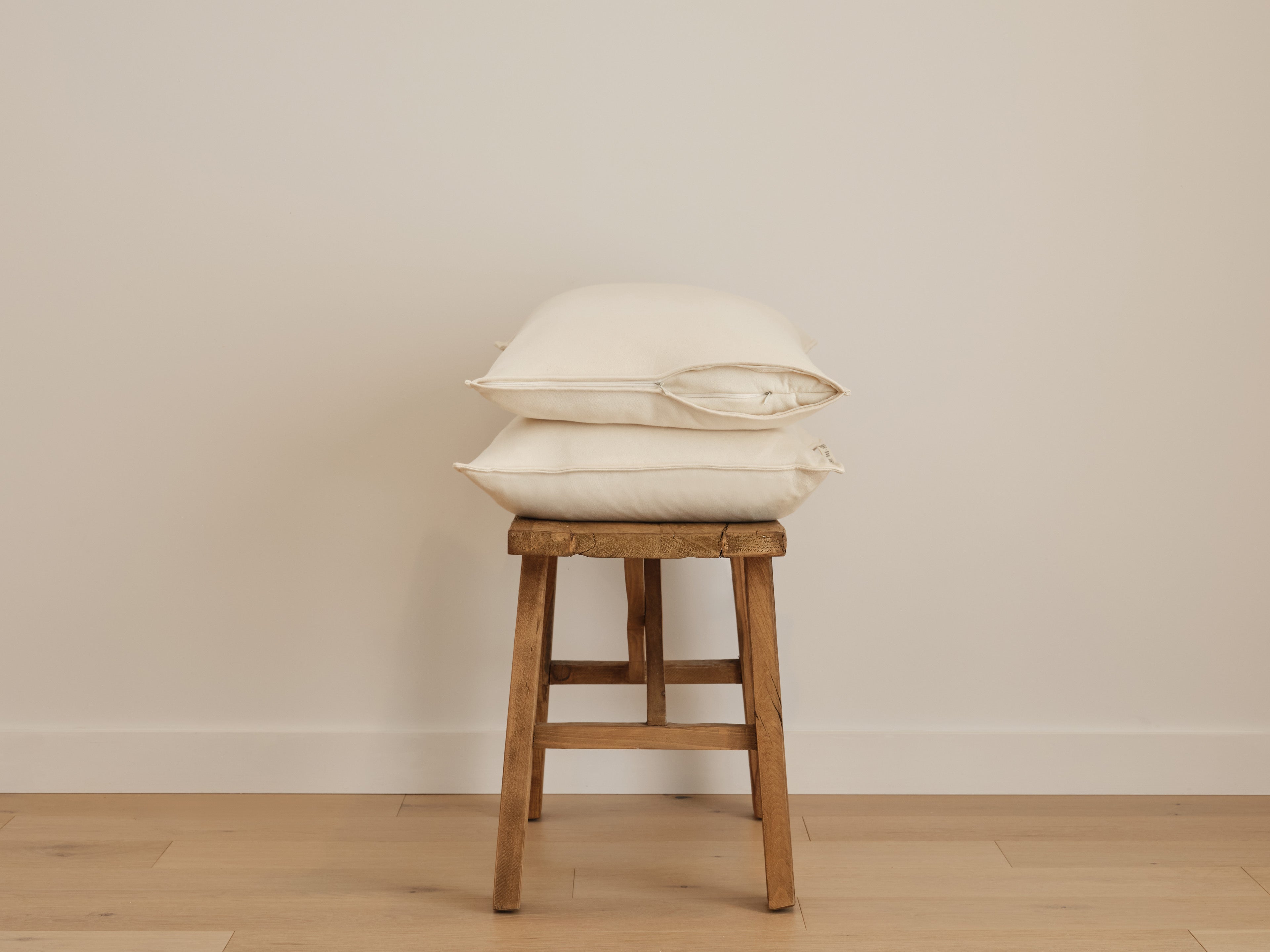 Classic Organic Wool Pillow