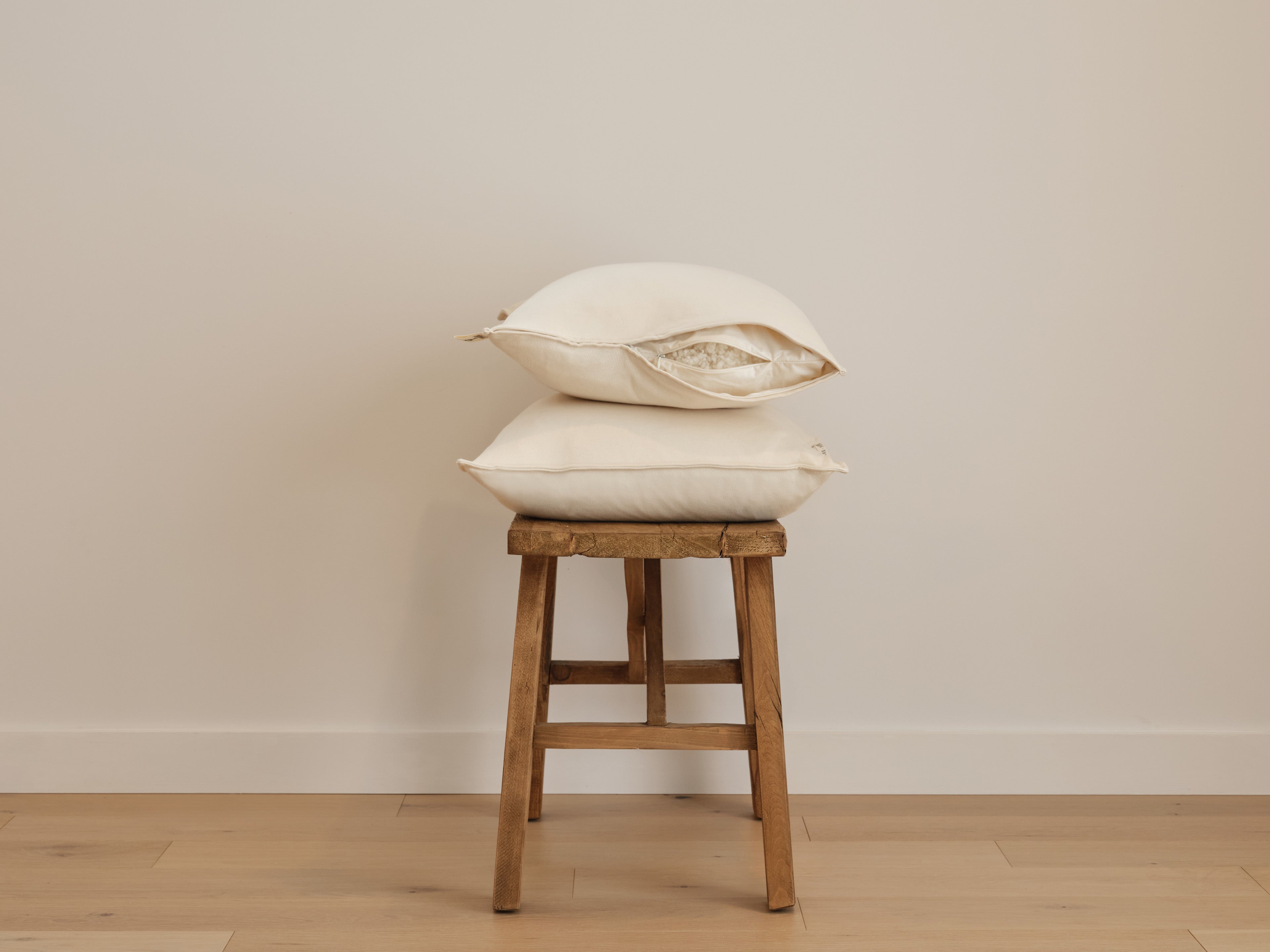 Classic Organic Wool Pillow