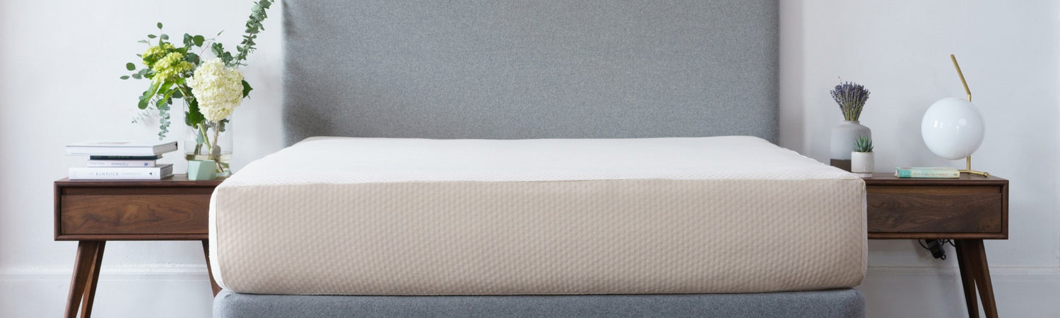 Mattress with a Organic Cotton Pad Protector