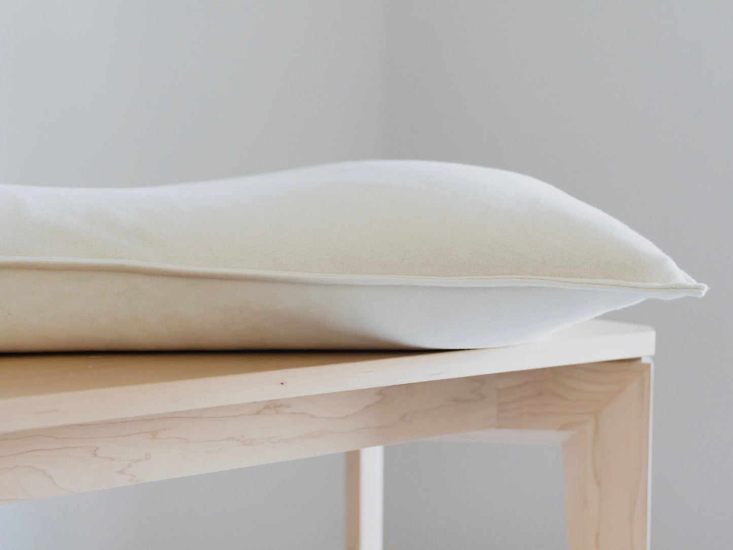 Organic contour pillow